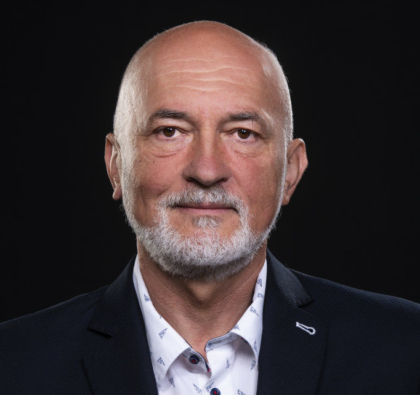 efektivne-vyuzivanie-technologii-materialov-a-energii